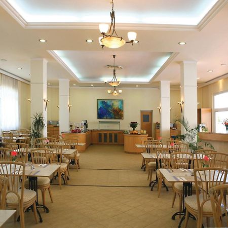 Cynthiana Beach Hotel Kissonerga Restoran gambar